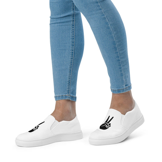 Women’s slip-on canvas shoes